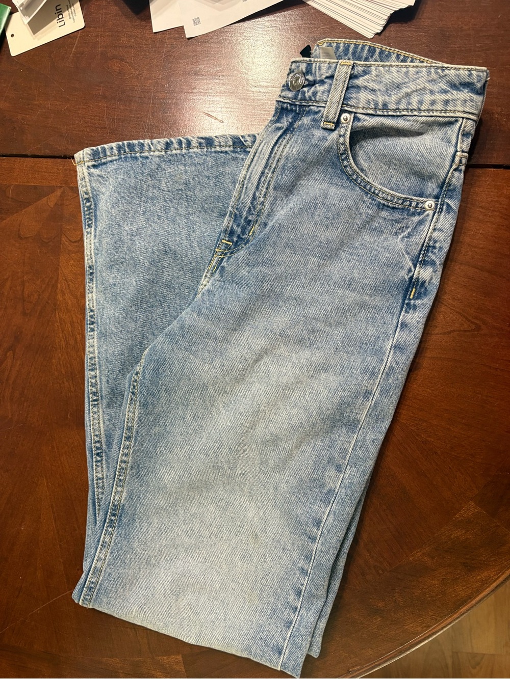 H&M Divided Light Blue Jeans - Casual Straight Fit